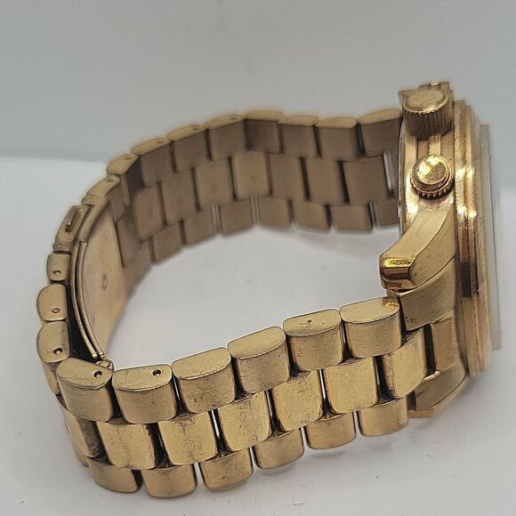 Michael Kors Runway MK8096 Men's Stainless Steel Analog Quartz Dial Watch BC838 - Picture 9 of 10